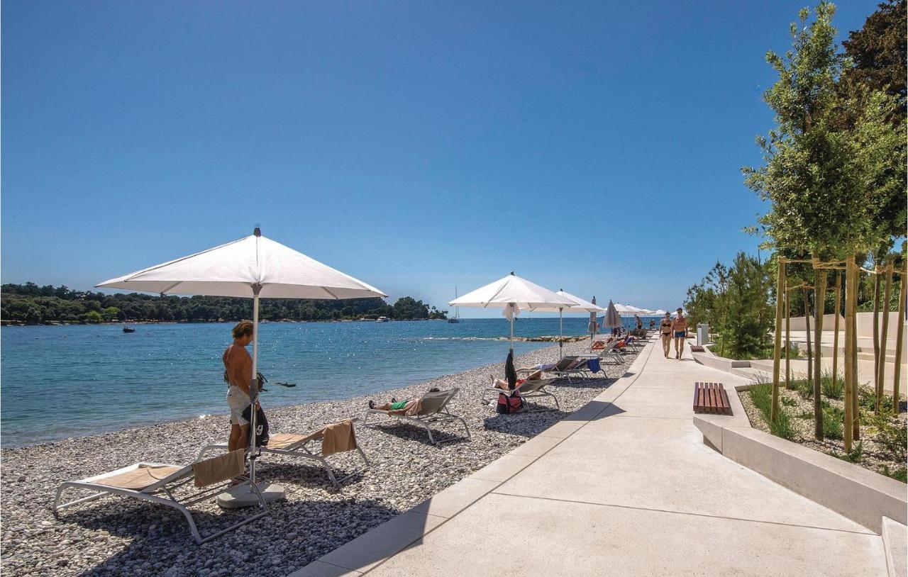 2 Bedroom Stunning Apartment In Rovinj Exterior photo